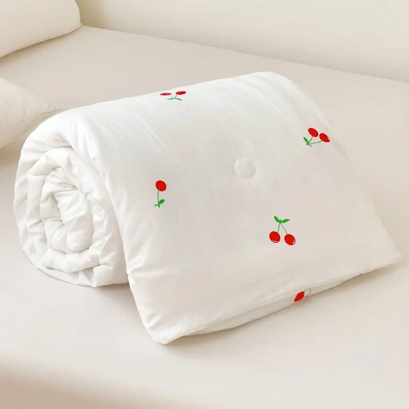 Super Soft Double Layer Yarn Summer Quilt for Child or Adult Air Conditioning Comforter Skin-friendly Light Summer Blanket Duvet