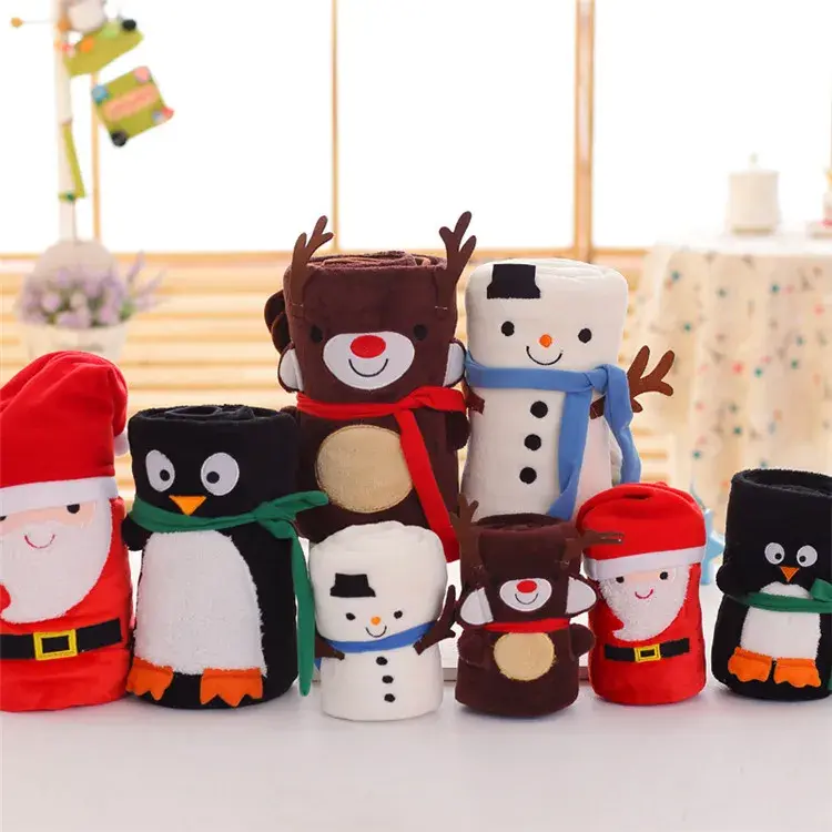 Cute Christmas Present Sofa Blankets Lovely Santa Claus Flannel Fleece Throw Blanket Portable Anti-Pilling Cartoon Shawl Blanket
