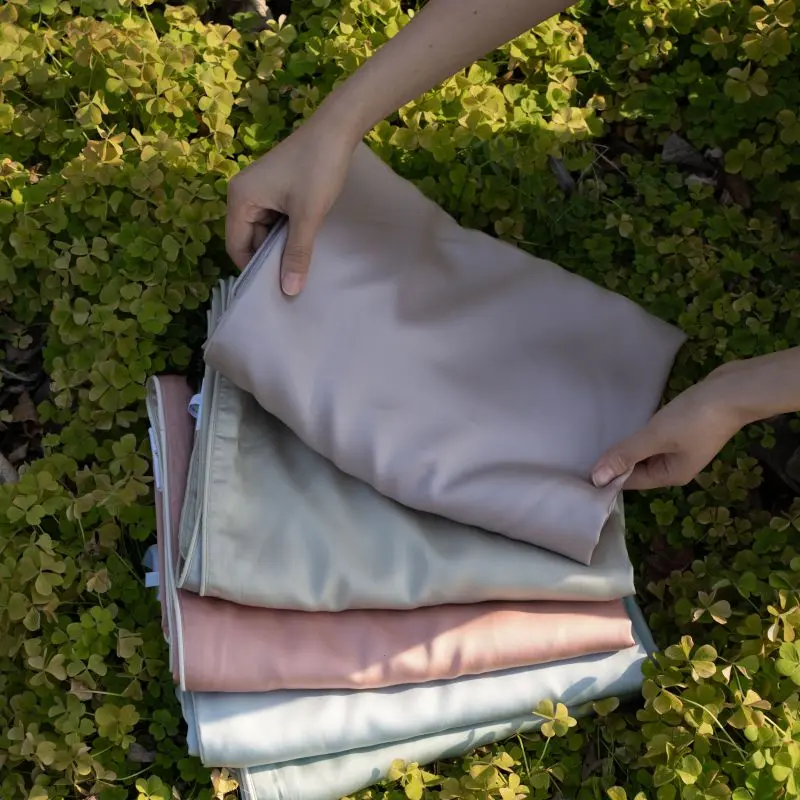 High-end 100% Lyocell Fiber Summer Cooling Blanket Pure Natural Plant Shawl Blankets Soft Breathable Skin-friendly Nap Blanket