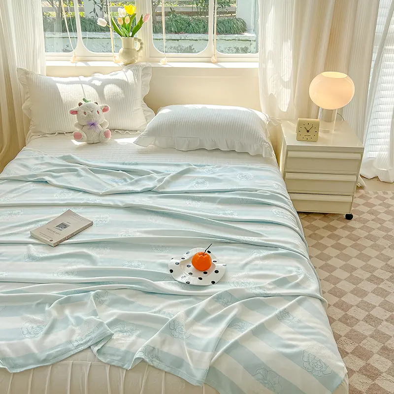 New 100% Bamboo Fiber Cooling Blanket Natural Plant Striped Summer Blankets Jacquard Lightweight Breathable Duvet Thin Quilt