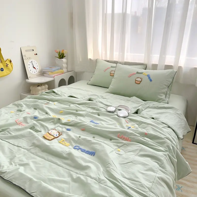 New Cartoon Embroidered Spring Summer Duvet 4/3/1 Set Washed Breathable Thin Blanket Summer Skin Friendly Air Conditioner Quilt