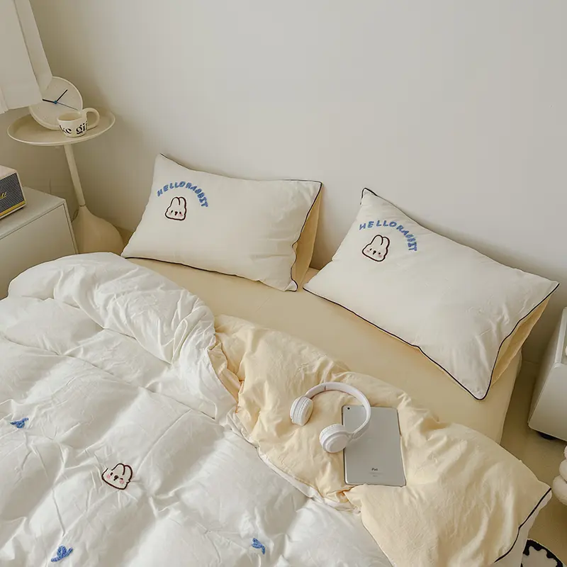 Cute Bread Rabbit Embroidery Bedding Set Lovely Cartoon Single Double Duvet Cover Set Soft Skin-friendly Quilt Cover Pillowcases