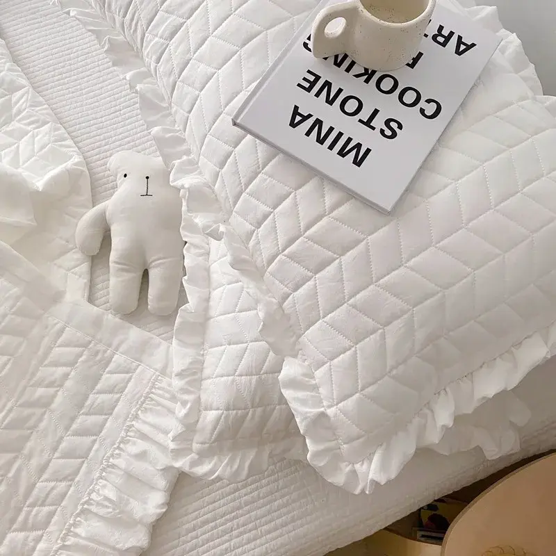 Korean Ruffles Quilted Summer Comforter Set or Single Quilt High Quality Princess Pleated Quilts Soft Skin-friendly Thin Blanket