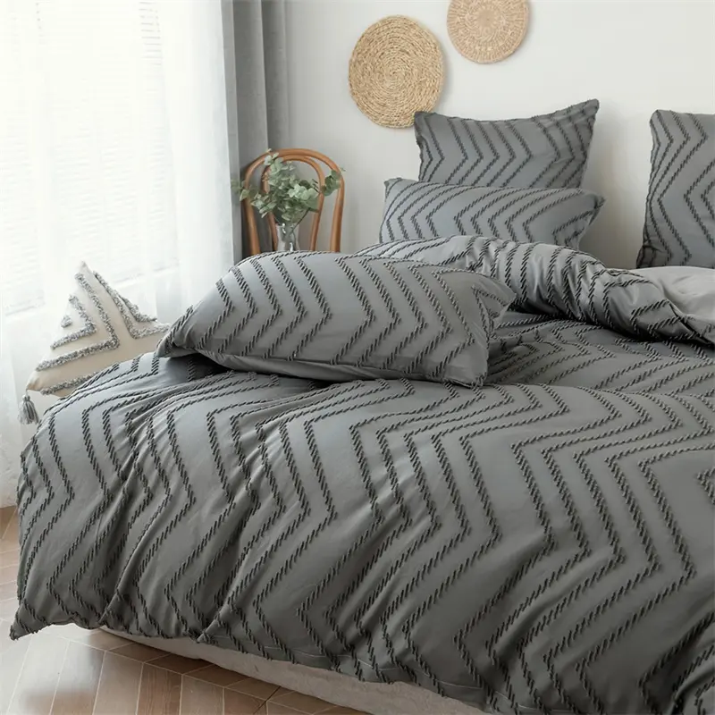 Simple Wave Stripesd Queen Duvet Cover Set 220x240 Solid King Size Bedding Set Soft Skin-friendly Quilt Cover and Pillowcases