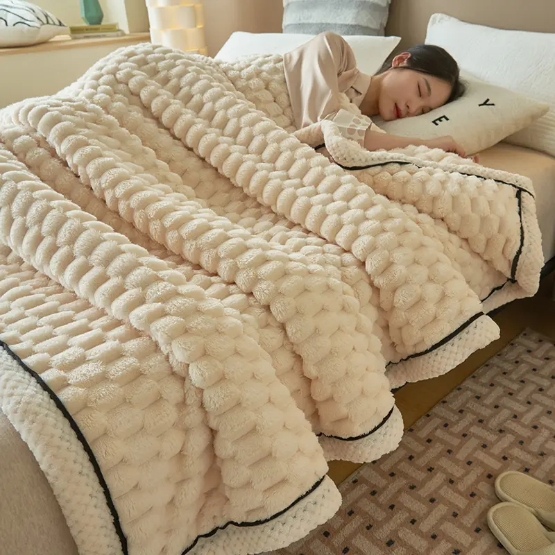 Turtle Velvet Spring Autumn Warm Blankets for Bed Soft Fluffy Comfortable Coral Velvet Throw Blanket Sofa Single Double Blanket