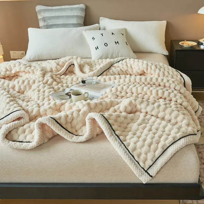 Turtle Velvet Spring Autumn Warm Blankets for Bed Soft Fluffy Comfortable Coral Velvet Throw Blanket Sofa Single Double Blanket