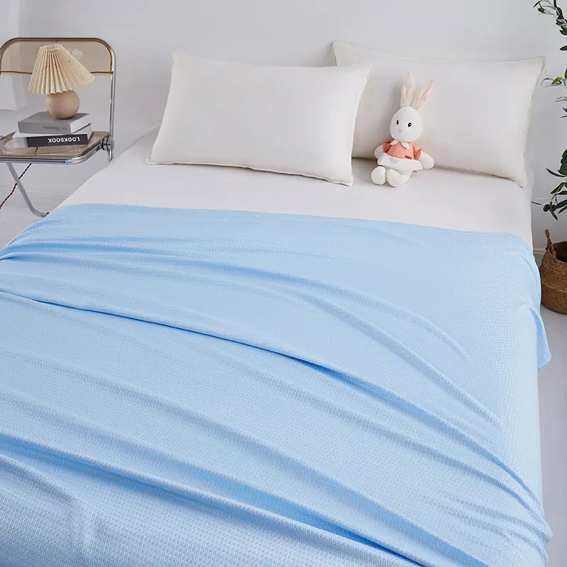 100% Bamboo Fiber Air Condition Quilt Thin Diamond Grid Lightweight Breathable Summer Blanket Soft Skin-friendly Summer Duvet