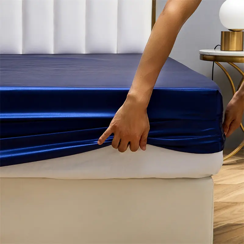 Luxury Satin Queen Size Bed Sheet Soft Silky Fitted Sheet King Size High-end Skin-friendly Elastic Band Bedsheet No Pillowcase