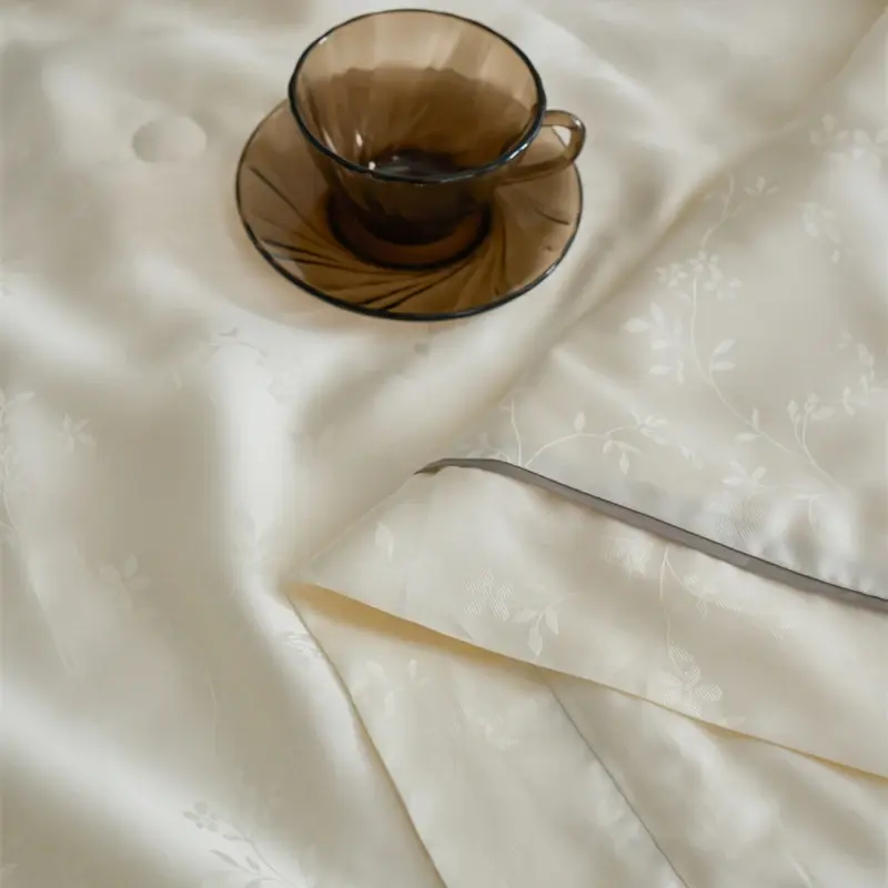Ultra-high-end 100% Lyocell Jacquard Summer Blanket Set or 1 Pcs Natural Plant Fabric Cooling Quilt Mulberry Silk Fill Comforter