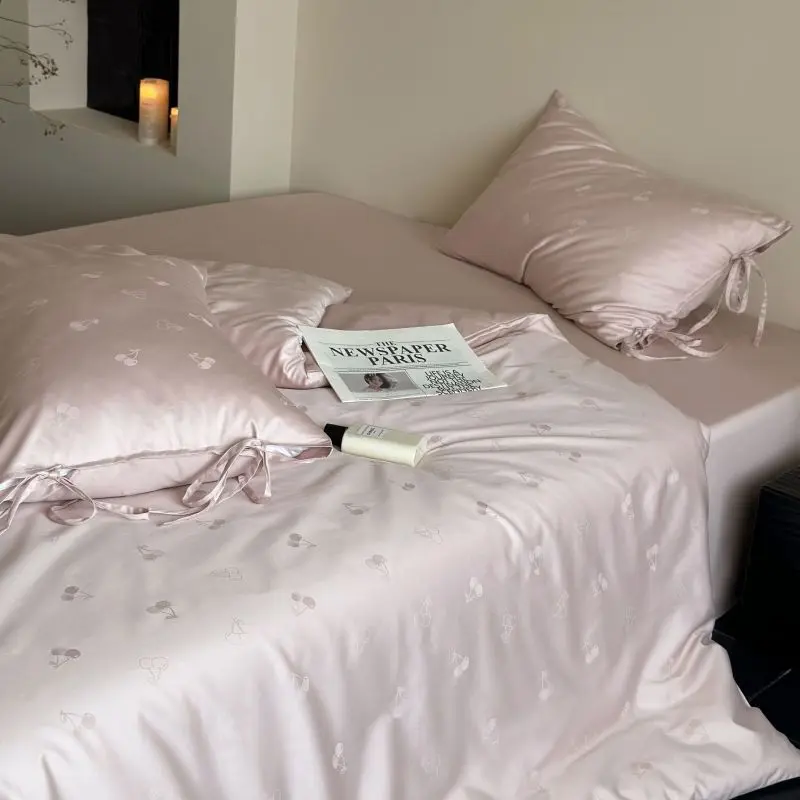 High-end Cherries Jacquard Tribute Satin Bedding Set 100% Cotton Skin-friendly Duvet Cover Set Soft Quilt Cover and Pillowcases