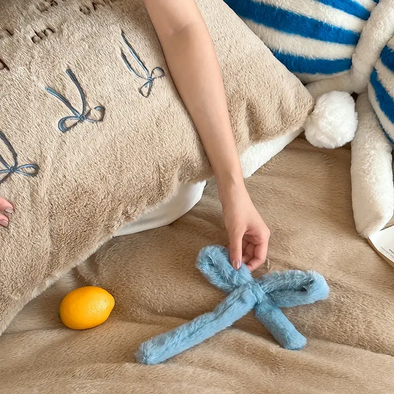 Cute Bow-knot Embroidered Warm Duvet Cover Set with Sheet Imitation Rabbit Velvet Bedding Set Winter Soft Quilt Cover Pillowcase