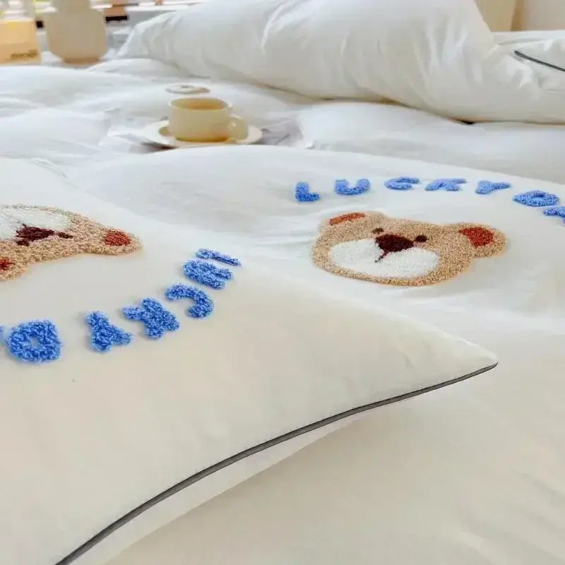 Cute Bear Embroidery Bedding Set Lovely Cartoon Sheep Single Double Duvet Cover Set Soft Skin Friendly Quilt Cover Pillowcase
