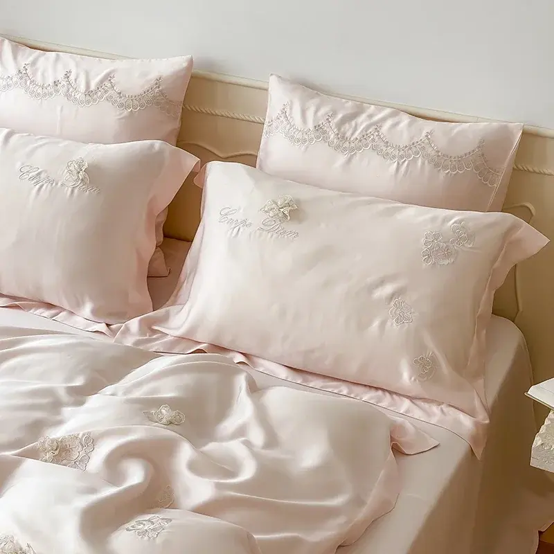 French Style Flower Embroidered 100% Lyocell Bedding Set Pink High-end Natural Plant Fibres Duvet Cover Set Coolness Quilt Cover