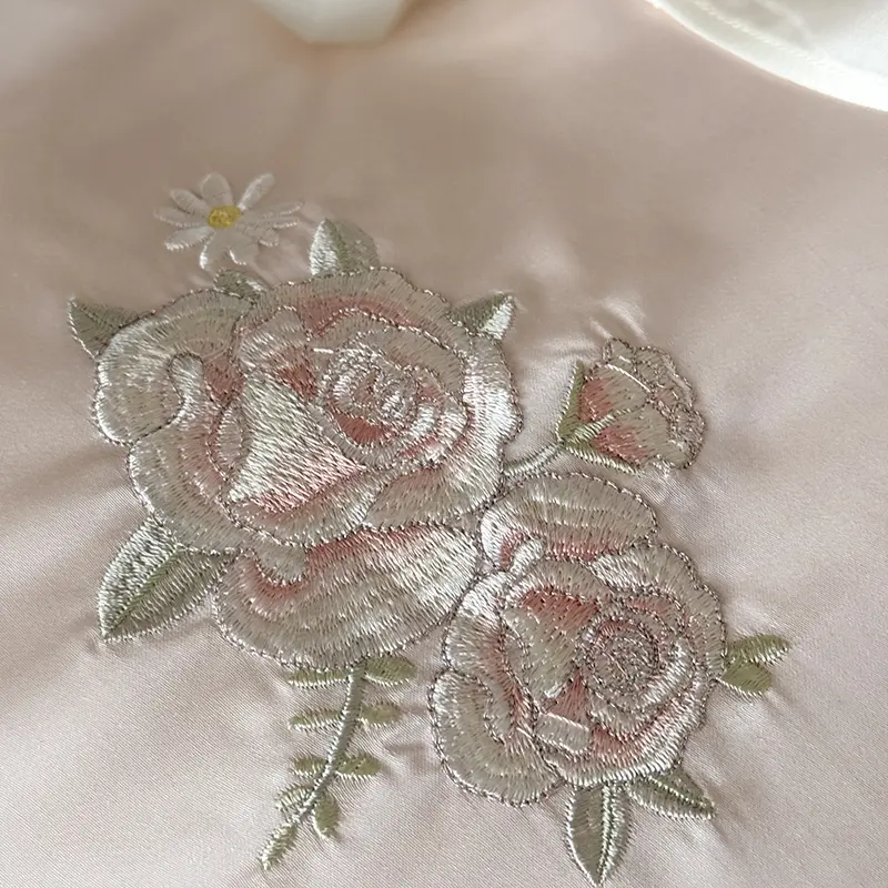 High-end Embroidered 100% Lycell Fibre Bedding Set Pure Plant Fibres Skin-friendly Duvet Cover Set Soft Quilt Cover Pillowcases