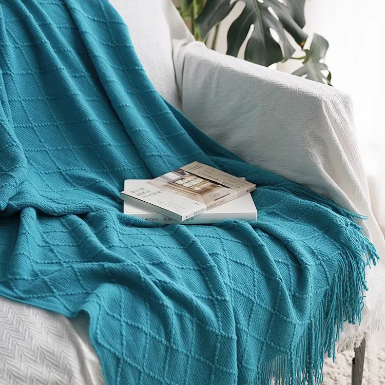 Knitted Throw Blanket with Braided Tassels Stylish Ruffle Warm  Breathable All Season Super Soft Boho Throw for Home Decorative