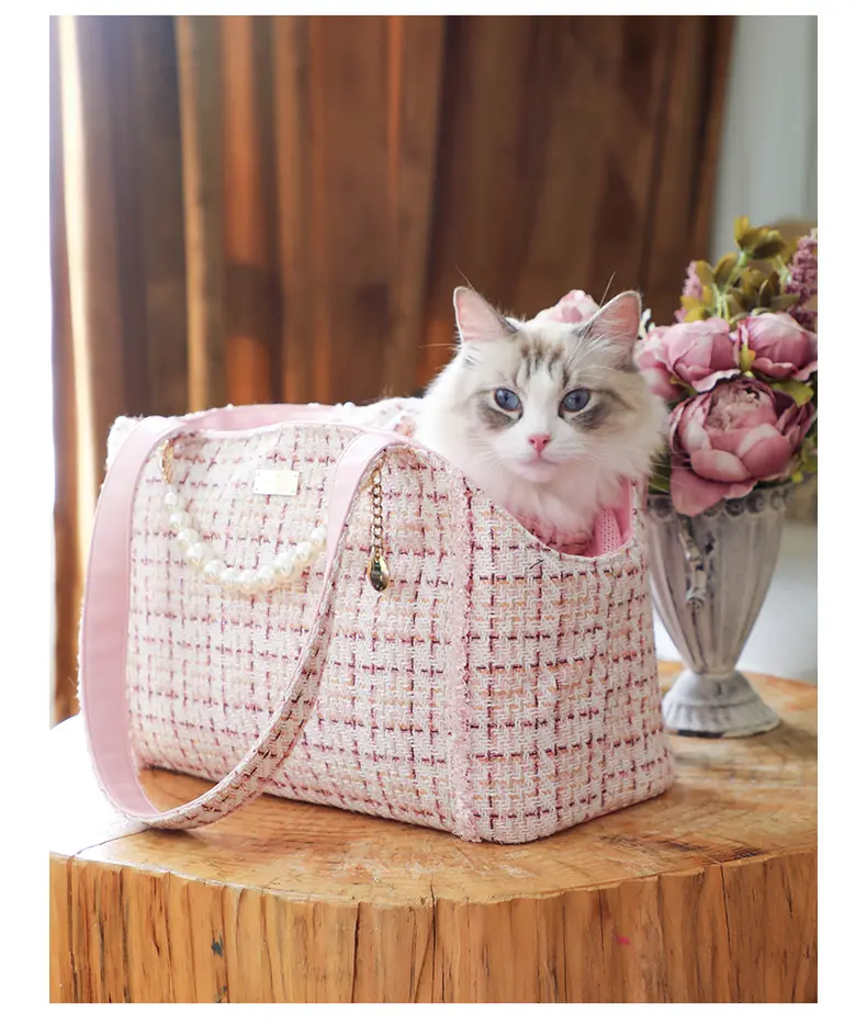 Cute Lion-Shaped Canvas Shoulder Carrying Bag Lion Pet Carrier Bag Lion Sling Carrier Bag for Dogs and Cats