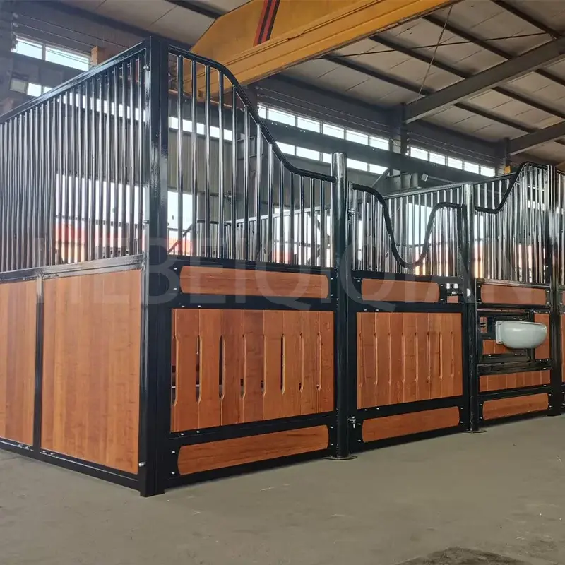 High Grade Security Farm Fence Equipment Roof Metal Steel Horse Stable Bamboo Powder Coating Horse Stalls Stable Front Panels