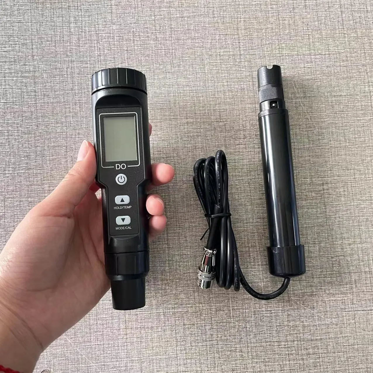 High-Accuracy Portable Dissolved Oxygen Meter  Water Quality Tester for Aquaculture, Laboratories and Wastewater Treatment