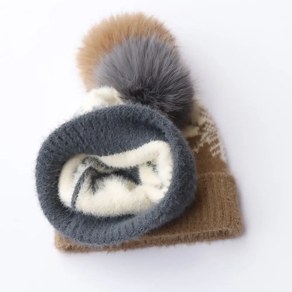 New Winter Twist Knitting Hat For Women Fur Pompom Thick Plush Cap Beanie Solid Color Ladies Warm Ski Snow Skullies Beanies