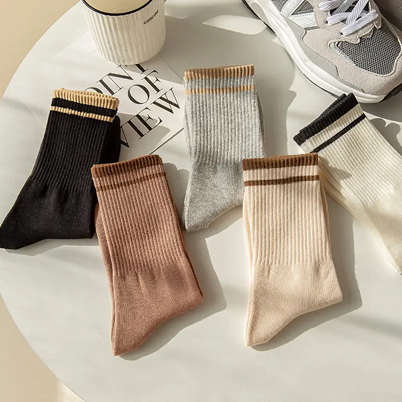 5 Pairs/Set Soft Cotton Socks for Women Solid Color Striped Middle Tube Sock Retro Classic Autumn Spring Breathable Casual Socks