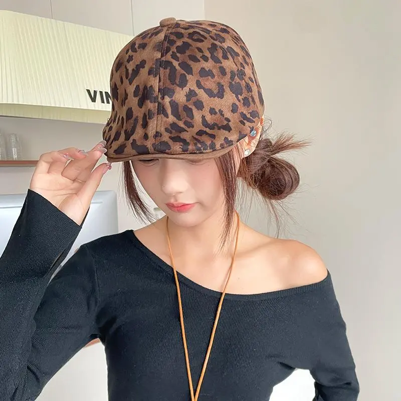 Female Leopard Print Peaked Cap British Style Autumn Winter Berets Hats Ivy Adjustable Newsboy Caps