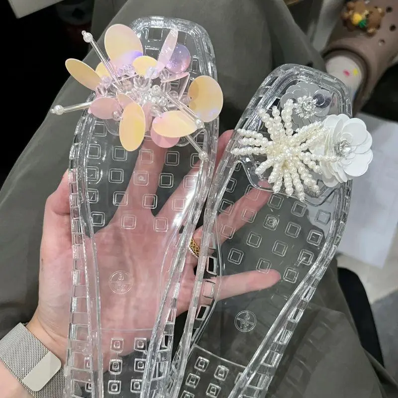 Designer Shoe Charms PVC Transparent String Bead Sandals Seaweed Bead Chain Shoe Buckle Hole Accessories Detachable Shoe Flower