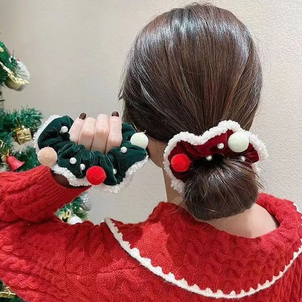 Winter Flannel Hair Ring Large Red Green Plush Hair Scrunchies Merry Christmas Hair Rope High Elastic Hair Ties For Girls Women