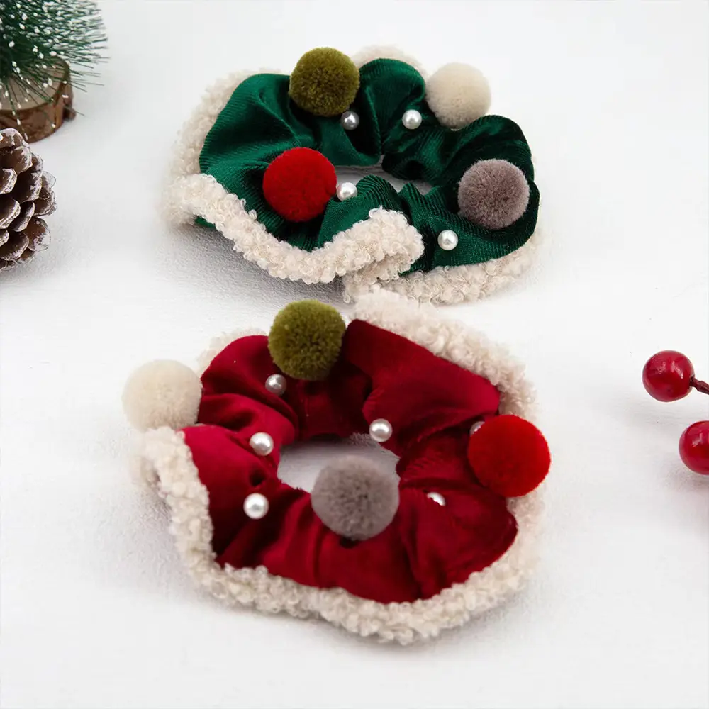 Winter Flannel Hair Ring Large Red Green Plush Hair Scrunchies Merry Christmas Hair Rope High Elastic Hair Ties For Girls Women