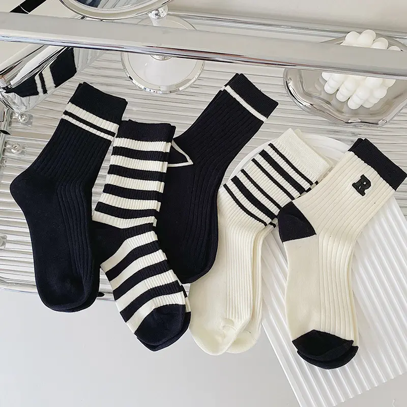 5Pairs Korean Striped Socks for Women Breathable Cotton Mid-tube Sock Autumn Winter Female Lady Sport Socks Sox