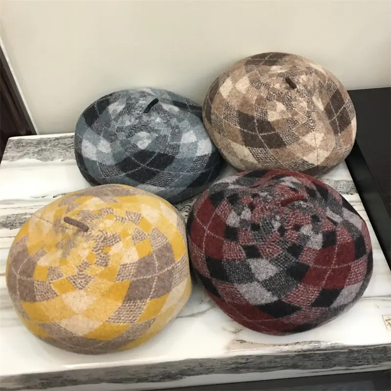 Autumn And Winter Beret Korean version Wool Bud Hat British Retro Trendy Hat Jacquard Plaid Warm Painter Hat