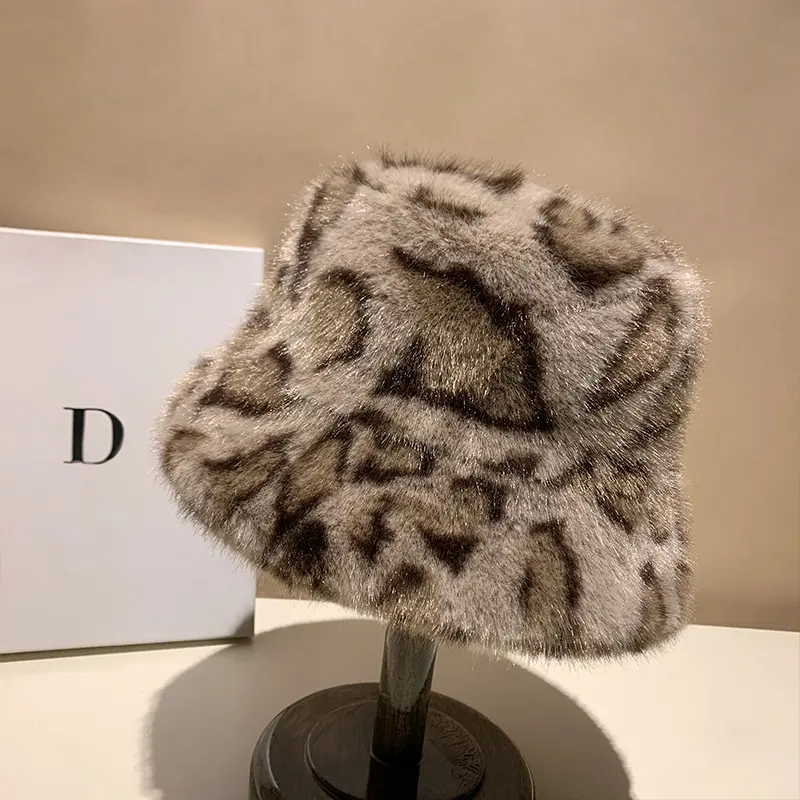 Leopard Print Fisherman Hat For Women, Autumn And Winter Plush Thick Warm Basin Hat, Fashionable Ear Protection Bucket Hat