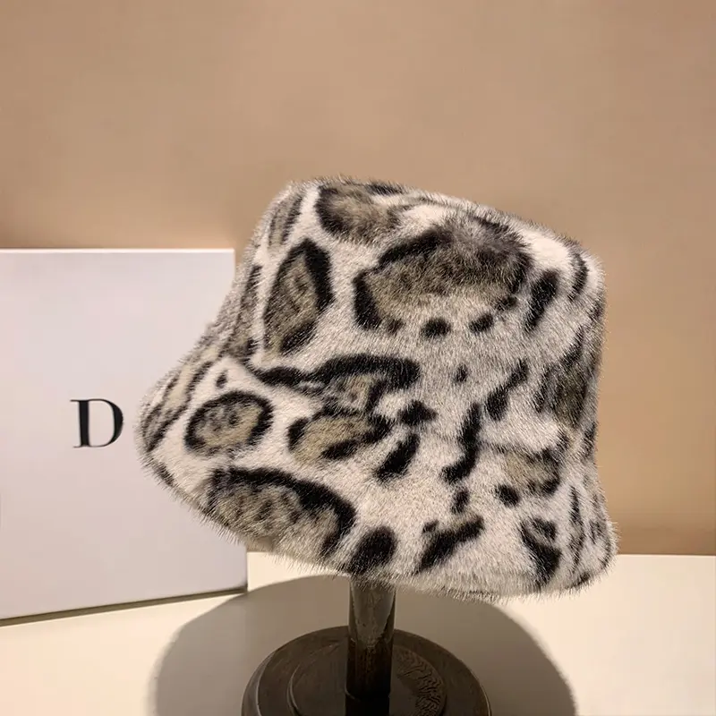 Leopard Print Fisherman Hat For Women, Autumn And Winter Plush Thick Warm Basin Hat, Fashionable Ear Protection Bucket Hat