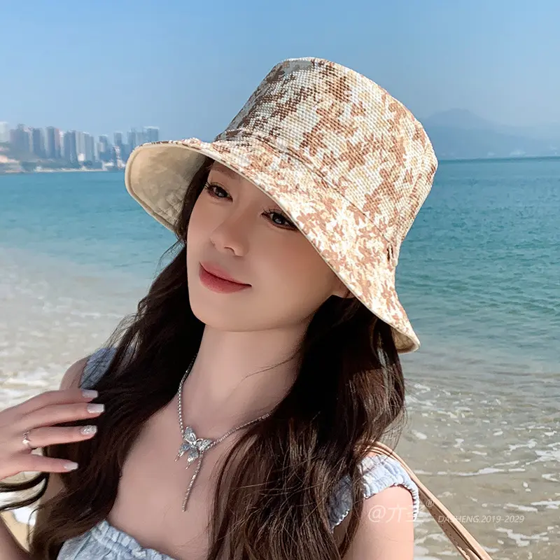 South Korea 2025 New Spring/Summer Hat Fashion Versatile Double sided Fishing Hat Sunscreen and Sunshade Hat