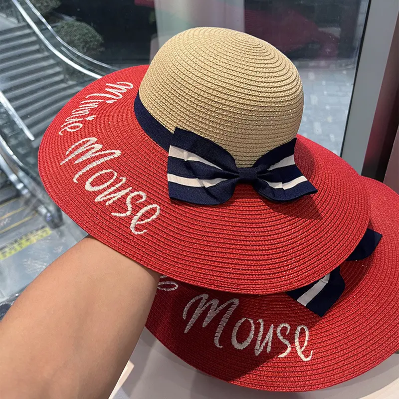 Large Brimmed Vacation Straw Hat for Women, Summer Beach Sun Protection and Sunshade Hat, Fashionable Bow Ribbon Sun Hat