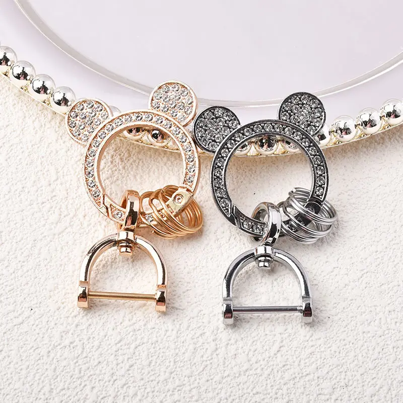 Fashion Rhinestones Horseshoe Buckle Key Chain Pendant Cartoon Anime Spring Key Ring Clasp For Car Keys Accessories