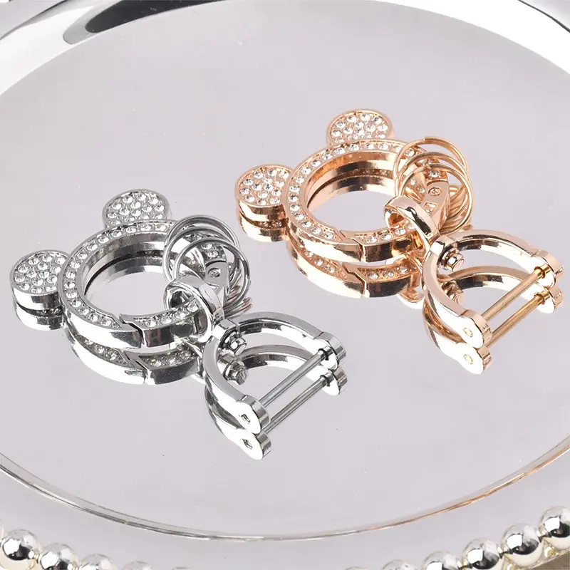 Fashion Rhinestones Horseshoe Buckle Key Chain Pendant Cartoon Anime Spring Key Ring Clasp For Car Keys Accessories
