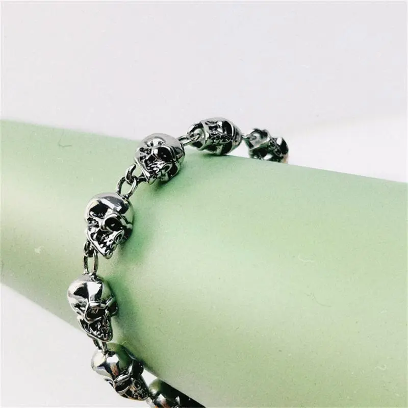 Retro Gothic Skeleton Head Beaded Alloy Bracelet For Women Men Punk Hip Hop Rock Cool Bracelet Jewelry Accessories Gifts
