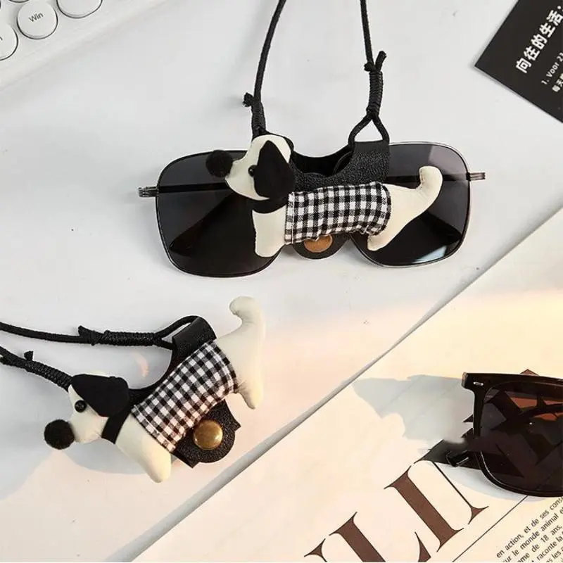 Endearing Pup Glares Line Halt Falling, Neck-hang Glasses Shielding Chains