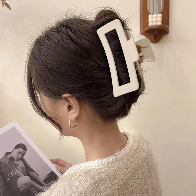 Soft Hair Grab Girls Clips Silicone Hair Clips Simple Fashion Versatile Items Hair Grab Decorations Hair Accessories Safe Design