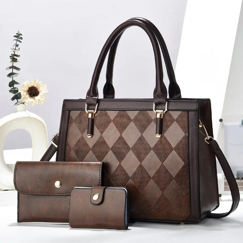 Soft Leather Women's Crossbody Bags Large Capacity Shoulder Handbags Purses with Pendants Trend Designer Casual Tote Bags