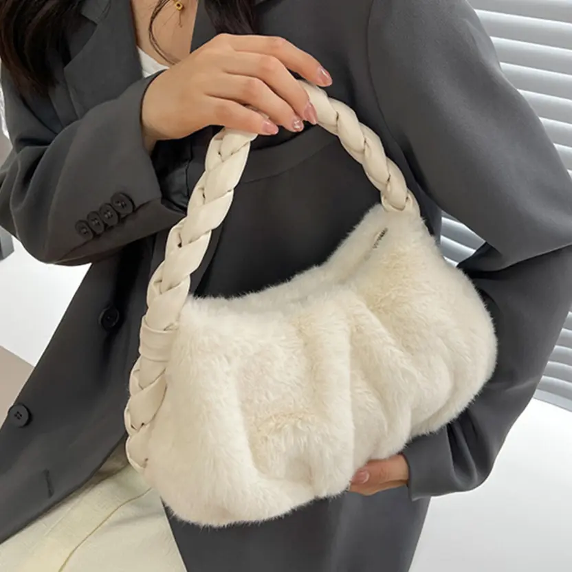 Winter Plush Women Small Handbag New Woven Handle Top-Handle Bag 2023 Luxury Warm Wrist Bags Ladies Fashion Fluffy Soft Tote Bag