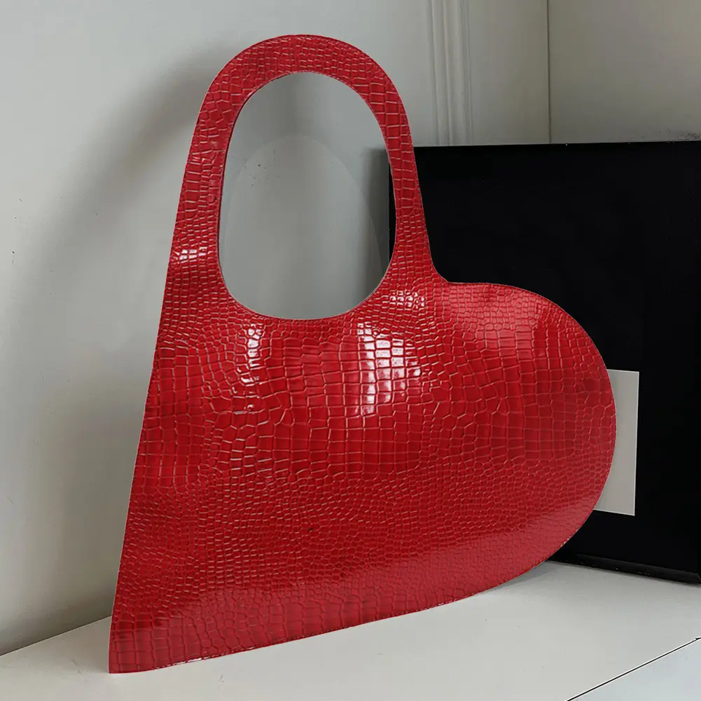 Luxury Design Heart Women's Armpit Shoulder Bag Fashion Clutch Purses Handbags Love Shape PU Slouchy Tote Bag Solid Top Hand Bag