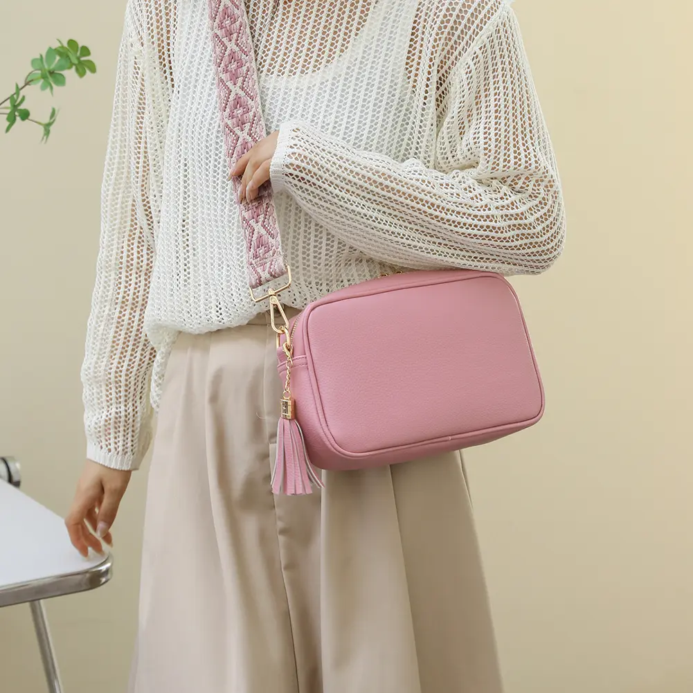 Fashion Women 's Shoulder Crossbody Bag Tassels PU Leather Trend Exquisite Satchels Women Shopping Travel Brand Designer Handbag