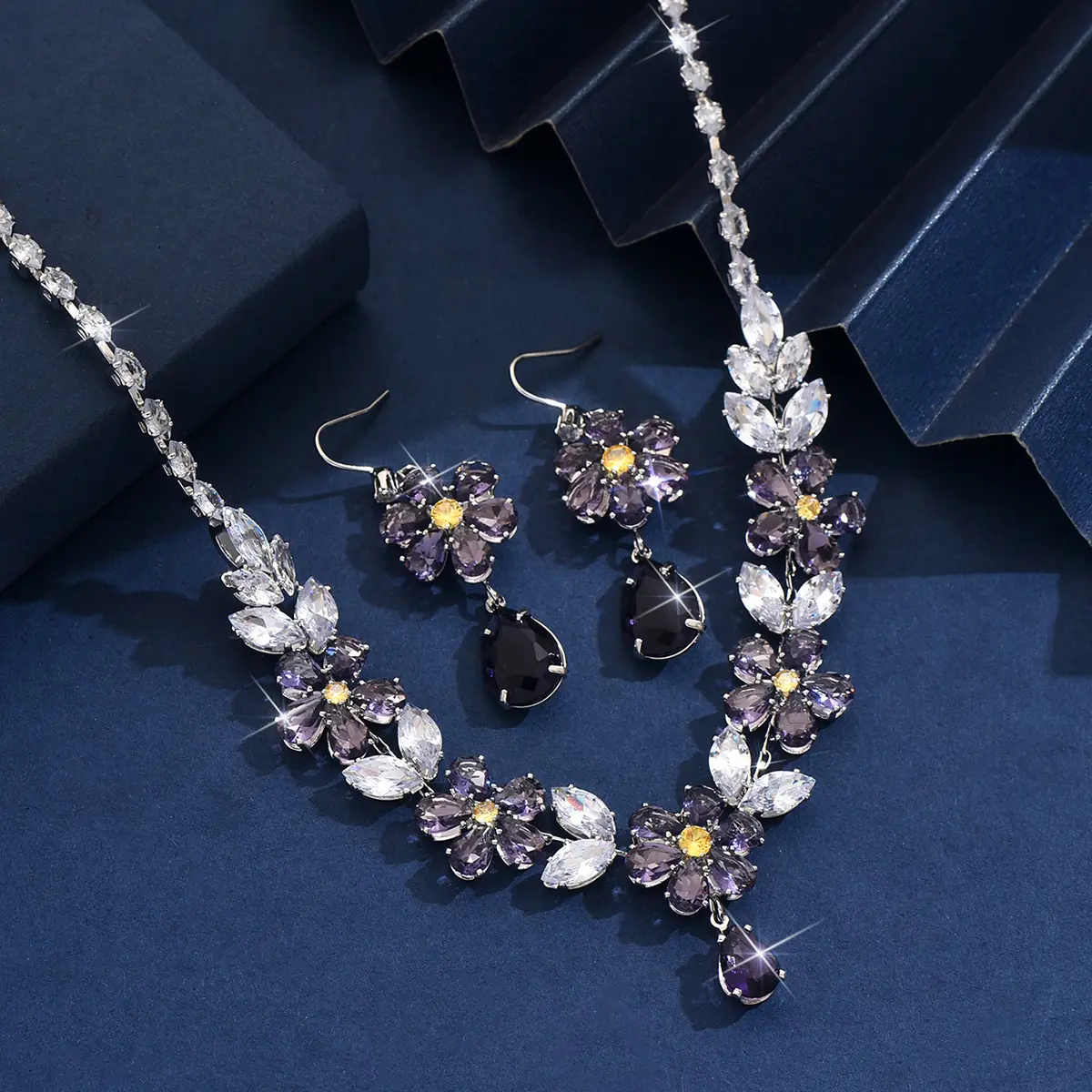 3PC Women's Fashion Zircon Series Forest Flower Leaf Necklace Earrings Jewelry Set, Suitable for Party and Festival Decoration