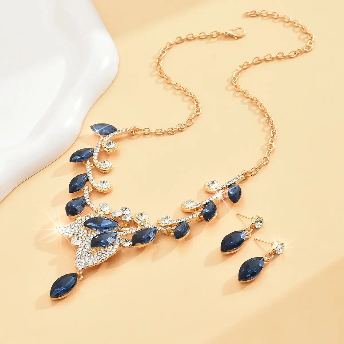 3PC Women's Fashion Flower Necklace Earrings Jewelry Set Suitable for Wedding, Party, Festival Gifts-8018