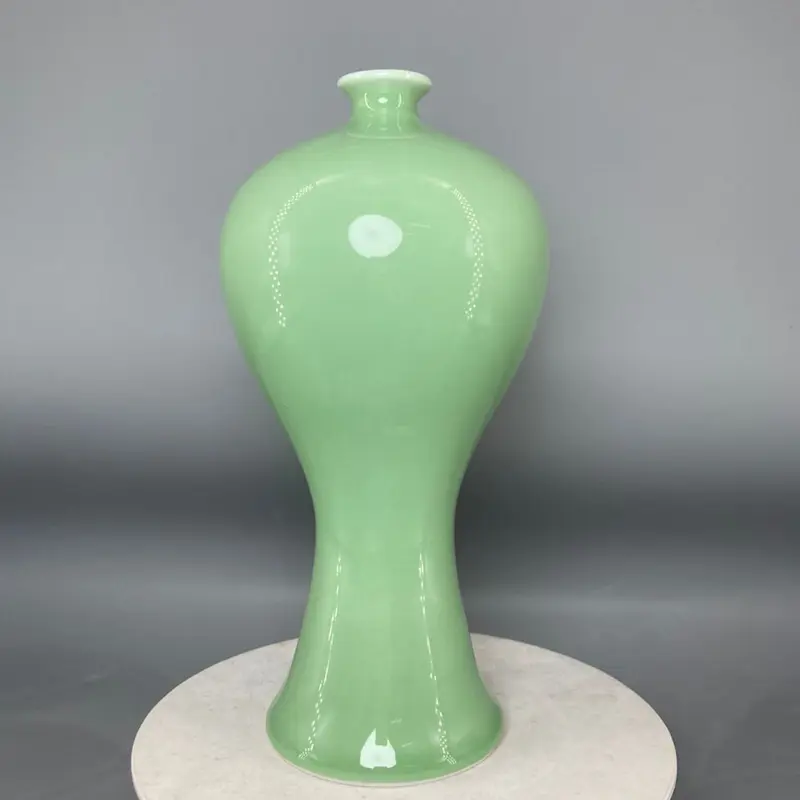 Ceramic Vase Ceramics celadon flower arrangement bottle, modern Chinese style, home decoration crafts, sitting room