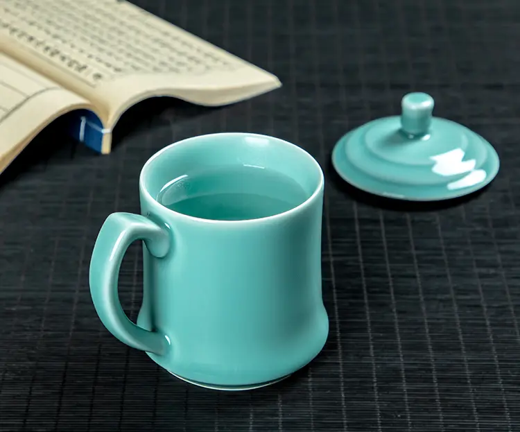 Ceramic cup with lid large celadon cup office tea cup for home tea set large capacity water cup with handle coffee cup