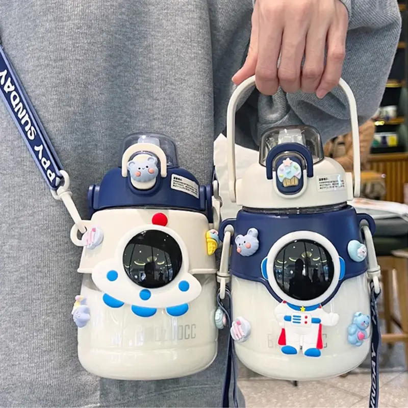 Kawaii Astronaut Space Water Bottle With 3D Stickers Straw BPA Free Cute 1300ml Large Plastic Juice Tea Gym Traval  Drink Bottle