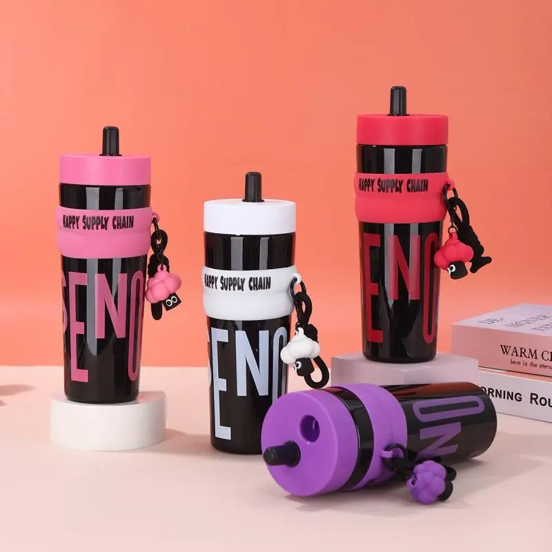 Large Gym Water Bottle With Straw Keychain Plastic Sport Tumbler Outdoor Portable Leakproof Juice Tea Water Cup BPA Free 900ml