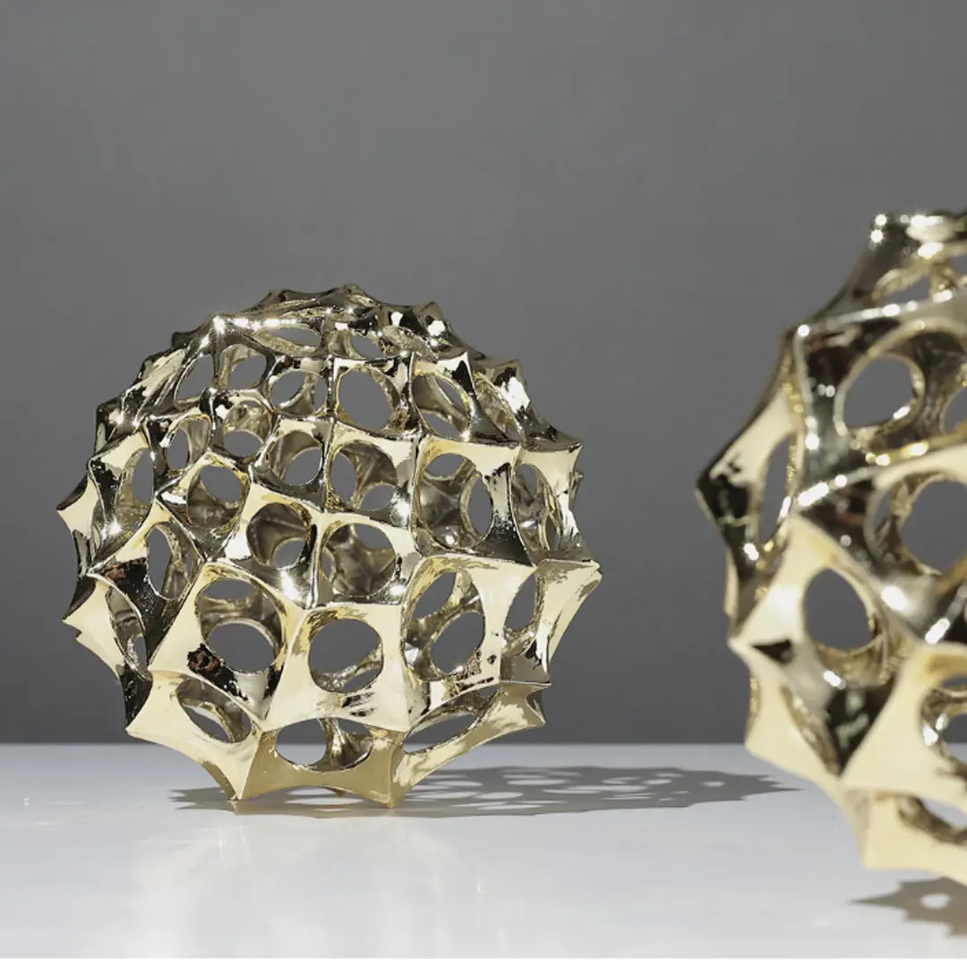 Simple Geometric Ornaments Hollow Spherical Creative Art Ornaments Home Living Room Accessories Metal Hollow Ball Ornaments